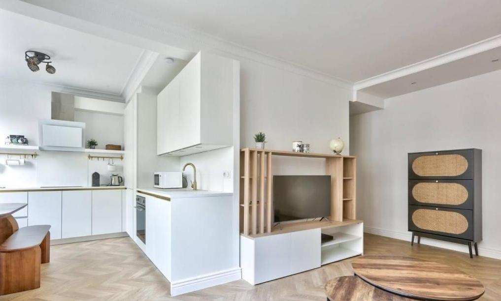 Appartement Luxueux 3 Pers 17 Parijs